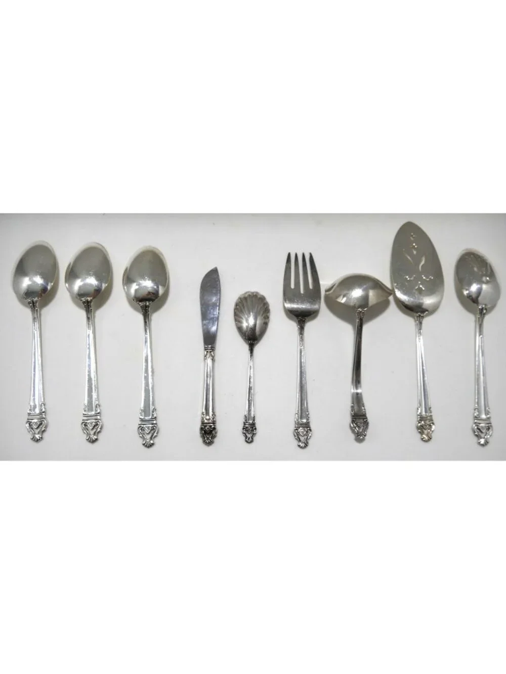 Vintage Reed & Barton Emperor silverplate set of 9 Serving Set spoons 1969-1970